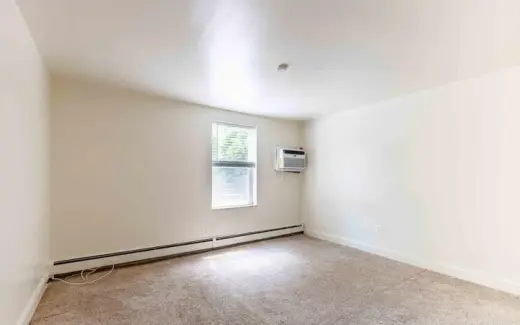Buena Park cama de buen tamaño