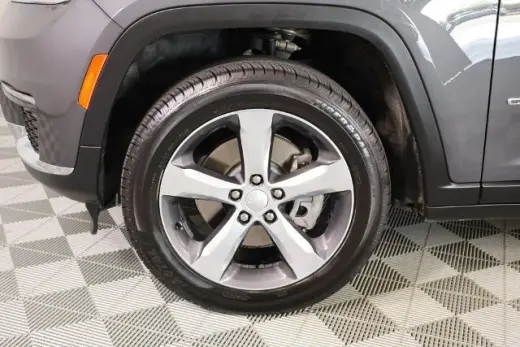 Jeep Grand Cherokee L 2021 4x4 Limited 4dr SUV