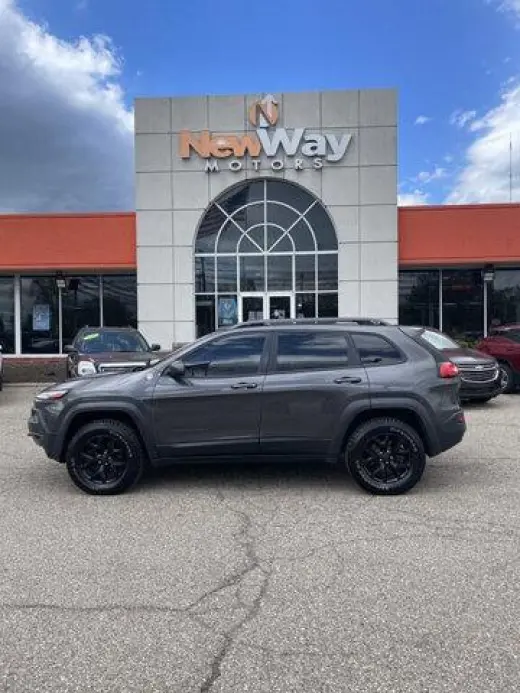 Jeep Cherokee 2016 4x4 Trailhawk 4dr SUV