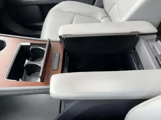 Toyota Sienna 2021 XLE 7 pasajeros Miniván de 4 puertas