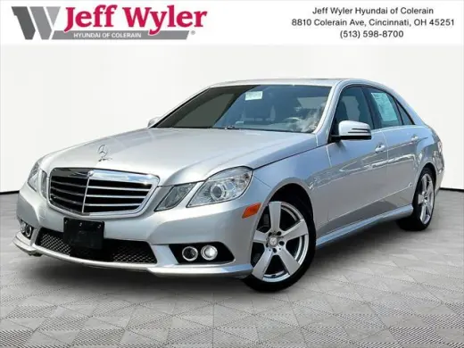 Mercedes-Benz E-Class 2010 AWD E 350 Luxury 4MATIC 4dr Sedan