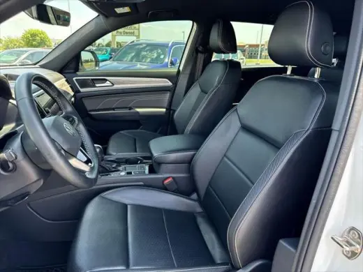 Volkswagen Atlas Cross Sport 2022 V6 SE 4dr SUV w/Technology