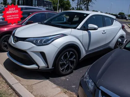 Toyota C-HR 2021 XLE 4dr Crossover