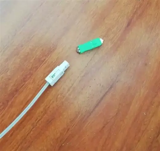 TECNICO INTERNET FIBRA OPTICA