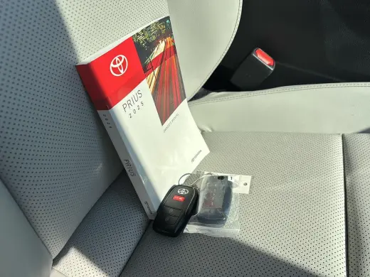 2025 Toyota Prius