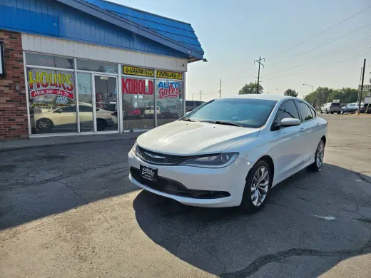 2015 CHRYSLER 200