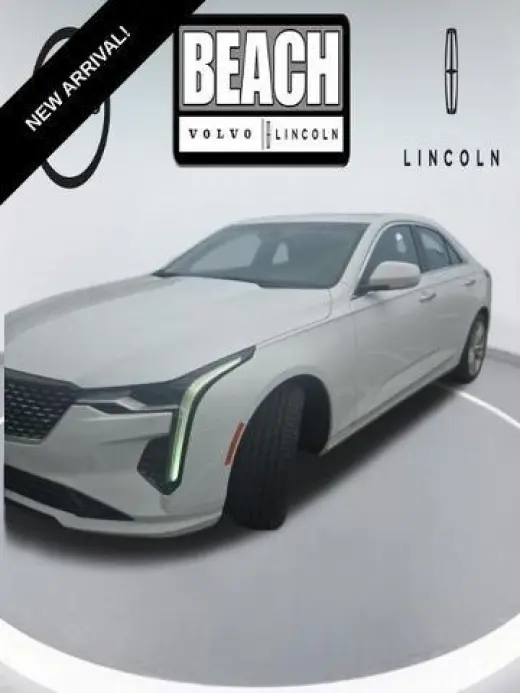 Sedán Cadillac CT4 Luxury 4p 2022