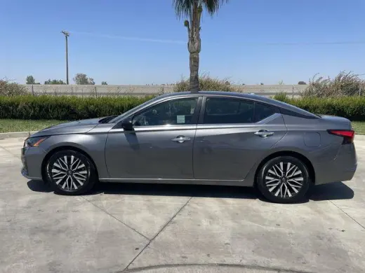 Nissan Altima 2024 2.5 SV 4dr Sedan