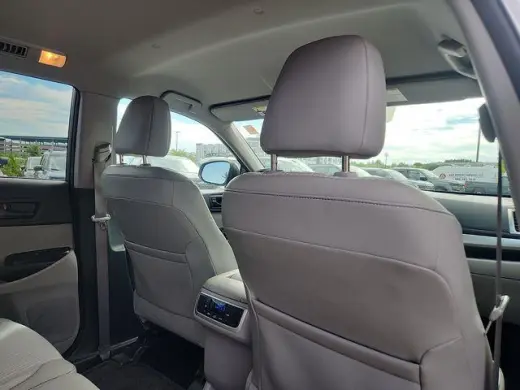 Toyota Highlander 2015 AWD LE Plus 4dr SUV