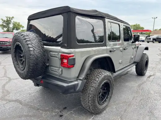 Jeep Wrangler Unlimited 2018 4x4 Rubicon 4 puertas SUV (lanzamiento a mitad de año)