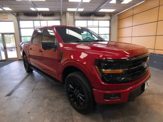 Ford F-150 2024 4x4 XLT 4 puertas SuperCrew 6.5 pies SB