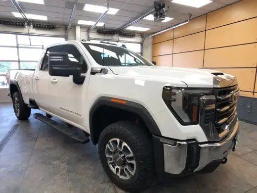 GMC Sierra 2500HD 2024 4x4 SLE 4 puertas Doble Cabina SB