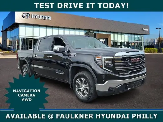 GMC Sierra 1500 2025 4x4 SLT 4 puertas Cabina Crew 5.8 pies. SB