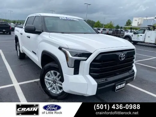 Toyota Tundra 2025 4x4 SR5 4 puertas CrewMax Cab Pickup SB