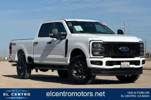 Ford F-250 Super Duty 2024 4x4 XL 4 puertas Cabina Crew 8 pies LB Pickup