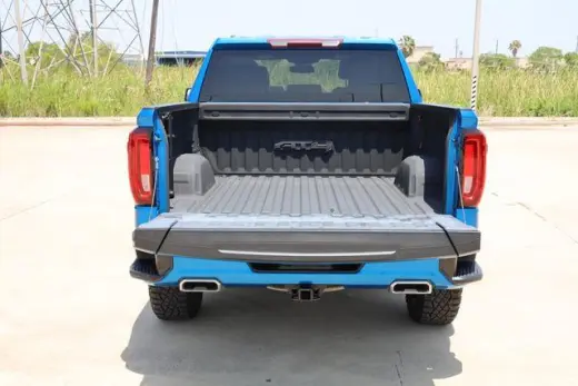 GMC Sierra 1500 2022 4x4 AT4 4dr Cabina Crew 5.8 pies. Caja corta