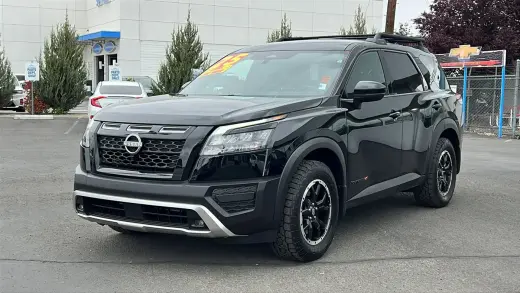 Nissan Pathfinder 2025 AWD Rock Creek 4 puertas SUV
