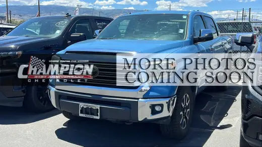 Toyota Tundra 2018 4x4 Limited 4 puertas CrewMax Cab Pickup SB (5.7L V8)