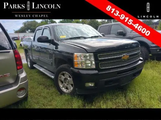 Chevrolet Silverado 1500 2013 4x4 LTZ 4 puertas Cabina Crew 5.8 pies. SB