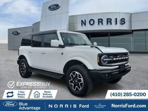 Ford Bronco 2025 4x4 Outer Banks 4 puertas SUV