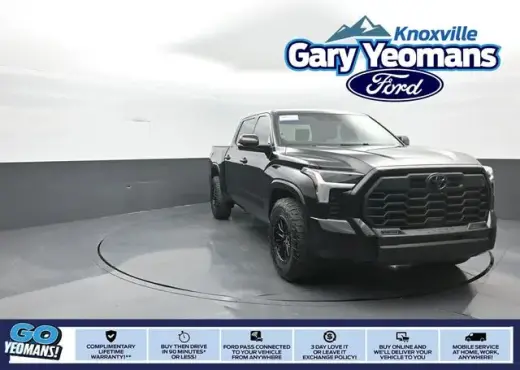 Toyota Tundra 2023 4x4 SR5 4 puertas CrewMax Cab Pickup SB