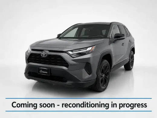 Toyota RAV4 2024 LE 4 puertas SUV