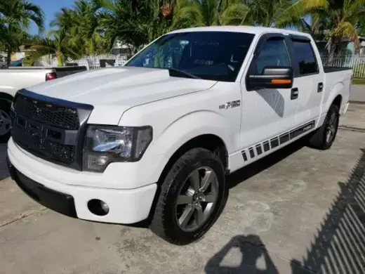 2015 FORD F150 4DR