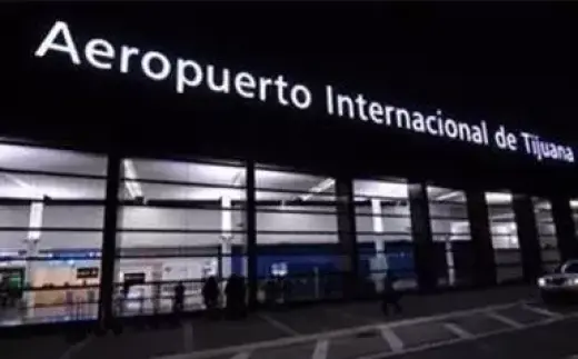 Raiteros a Tijuana en vans🇲🇽