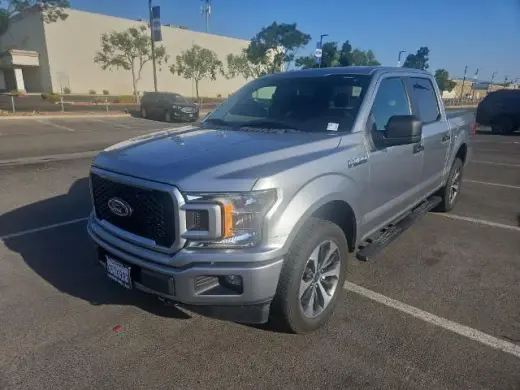 Ford F-150 2020 4x4 XL 4 puertas SuperCrew 5.5 pies. SB