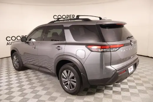 Nissan Pathfinder 2025 SV 4 puertas SUV
