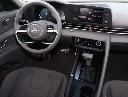 Hyundai ELANTRA 2026 SEL Sport 4 puertas Sedan