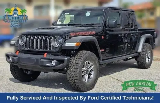 Jeep Gladiator 2024 4x4 Mojave 4 puertas Crew Cab 5.0 pies. SB