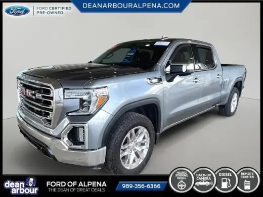 GMC Sierra 1500 2020 4x4 SLT 4 puertas Cabina Crew 5.8 pies. Caja corta