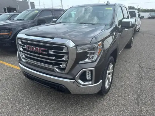 GMC Sierra 1500 2019 4x4 SLT Cabina Crew 4 puertas 5.8 pies. SB