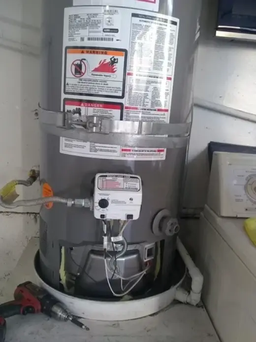 Técnico en calentado de agua