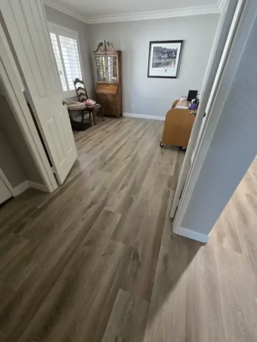 Pisos laminados y de vinyl