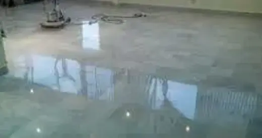 Lavado y encerado de pisos