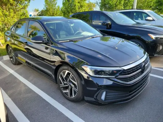 Volkswagen Jetta 2024 SEL 4p Sedan