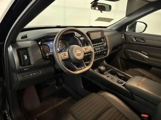 Nissan Pathfinder 2025 AWD Rock Creek 4p SUV