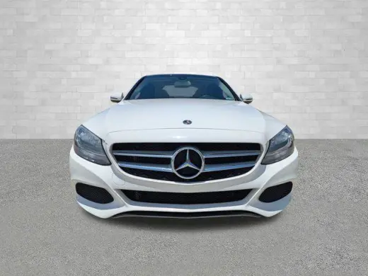 Mercedes-Benz Clase C 2018 C 300 4 puertas Sedan