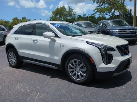 Cadillac XT4 2023 Premium Luxury 4 puertas Crossover