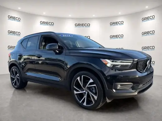 Volvo XC40 2021 AWD T5 R-Design 4p SUV