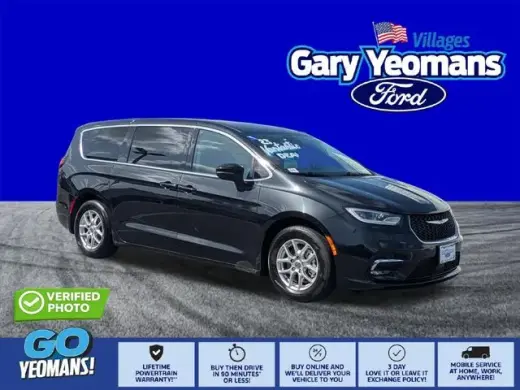 Chrysler Pacifica 2023 Touring L 4 puertas Minivan