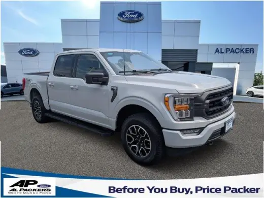 Ford F-150 2023 4x4 XLT 4 puertas SuperCrew 5.5 pies. SB