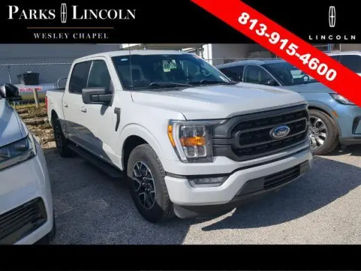 Ford F-150 2023 4x2 XLT 4 puertas SuperCrew 5.5 pies. SB