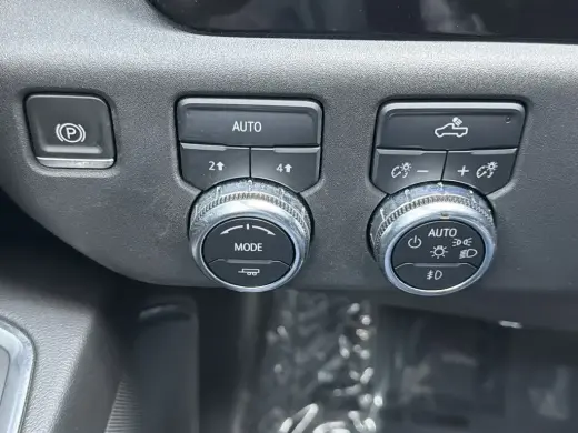 GMC Sierra 1500 2022 4x4 Elevation 4p Cabin de Tripulacion 5.8 pies BA