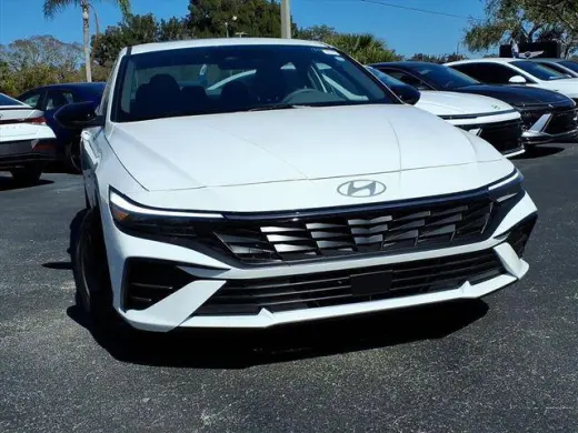 Hyundai ELANTRA 2026 SEL Sport Premium 4dr Sedan