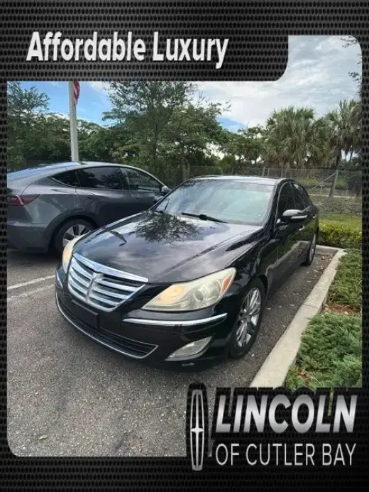 Hyundai Genesis 2013 3.8L 4p Sedan