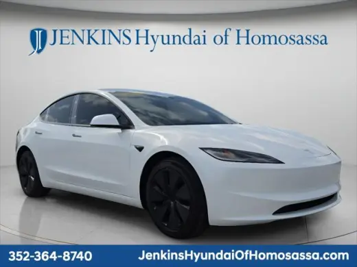 Tesla Model 3 2025 Long Range 4p Fastback