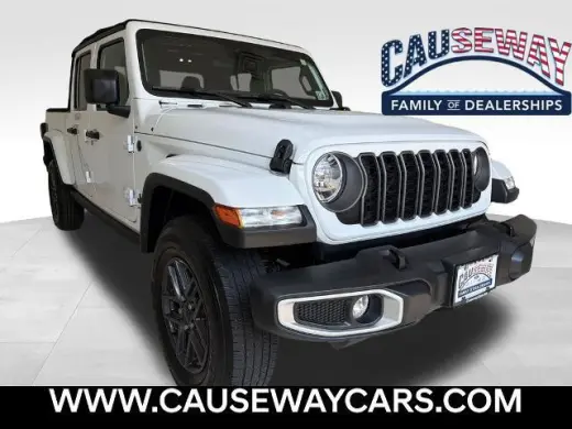 Jeep Gladiator 2024 4x4 Sport 4dr Cabina Doble 5.0 ft. SB